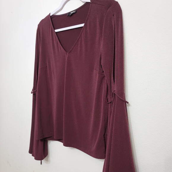 Express Maroon Blouse - Picture 2 of 9
